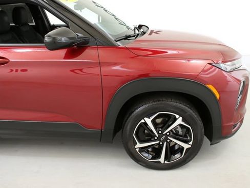 Used 2023 Chevrolet TrailBlazer RS AWD/4WD image 12