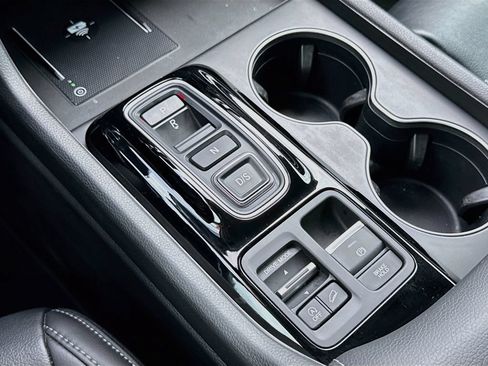 Used 2025 Honda Pilot EX-L image 20