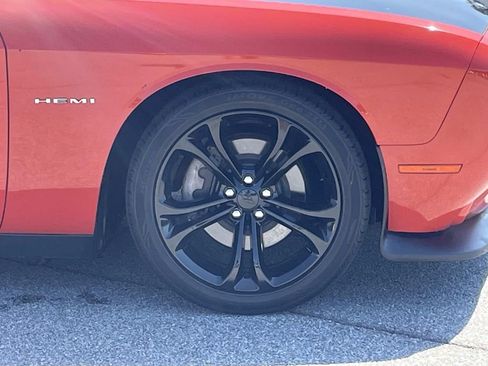 Used 2020 Dodge Challenger R/T RWD image 10
