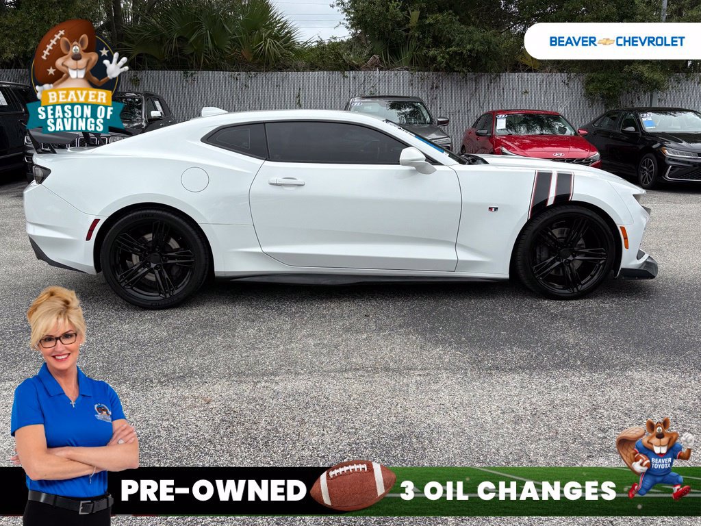 Used 2020 Chevrolet Camaro SS RWD image 8