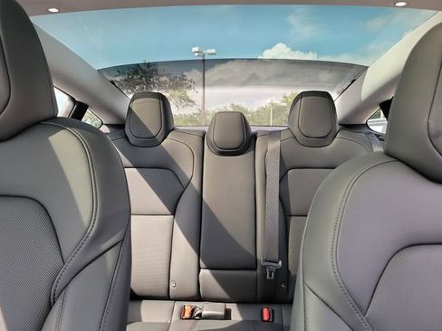 Used 2025 Tesla Model 3 Long Range RWD image 32
