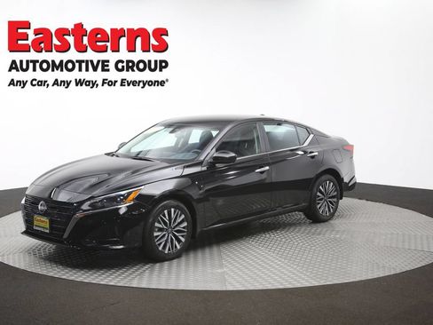 Used 2023 Nissan Altima 2.5 SV AWD/4WD image 56