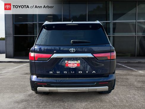 Used 2023 Toyota Sequoia Capstone AWD/4WD image 11