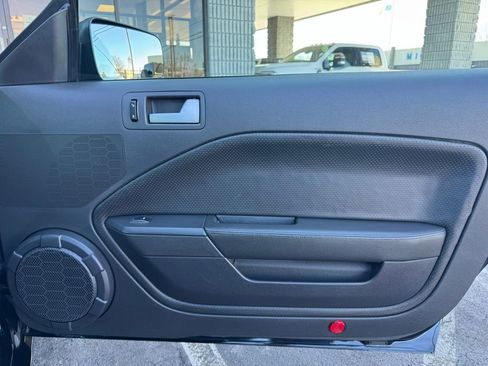Used 2007 Ford Mustang GT image 13