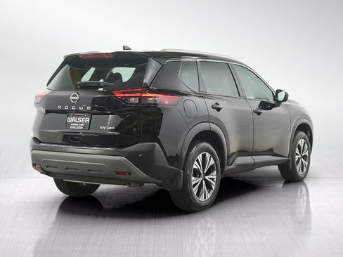 Used 2023 Nissan Rogue SV w/ SV Premium B Package AWD/4WD image 6