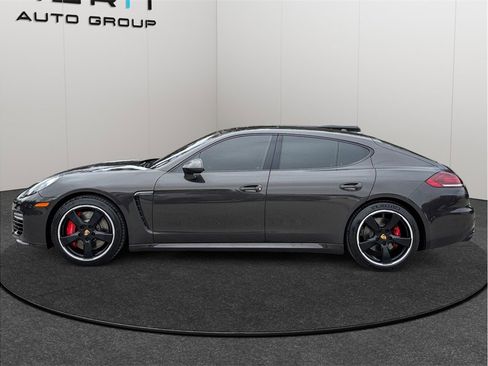 Used 2016 Porsche Panamera GTS image 5