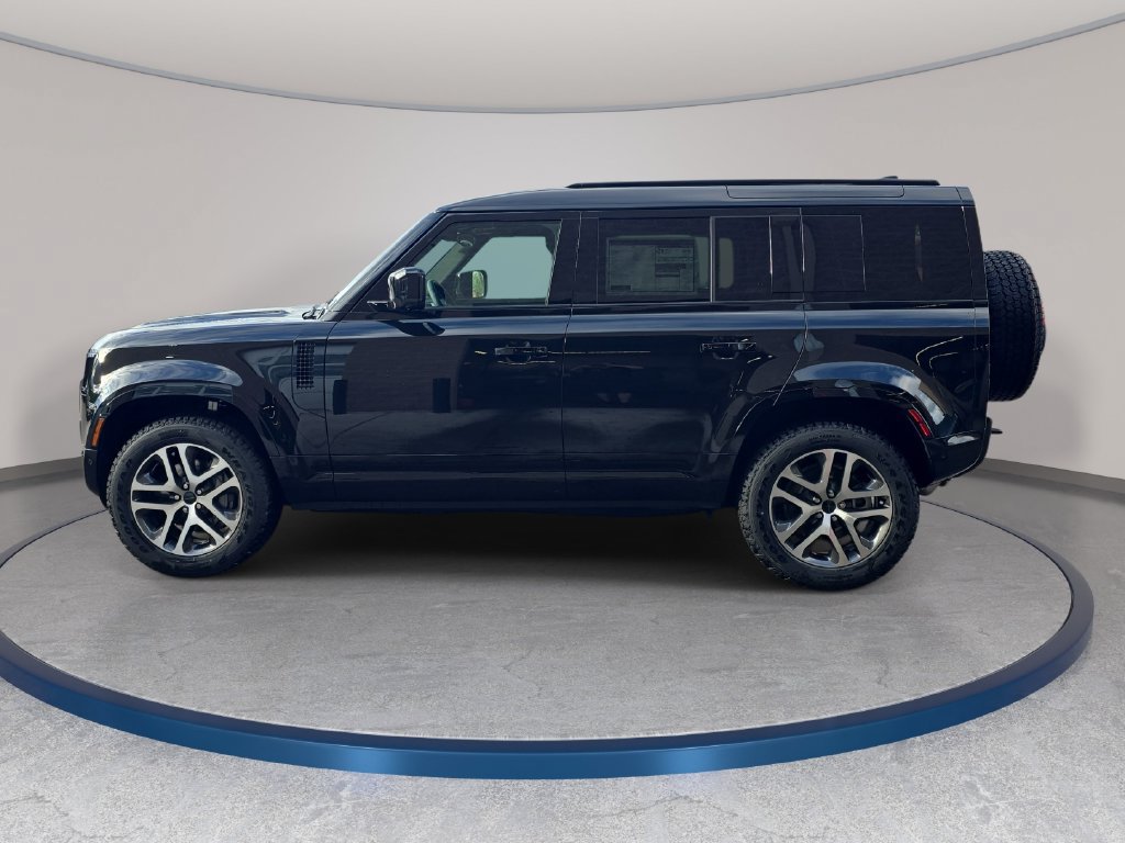 New 2026 Land Rover Defender 110 X-Dynamic SE AWD/4WD image 8