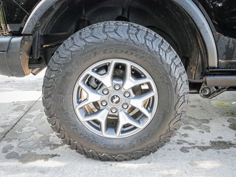 Used 2021 Ford Bronco Badlands image 13