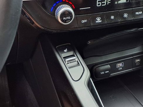Used 2024 Kia Telluride S w/ S Sunroof Package AWD/4WD image 11