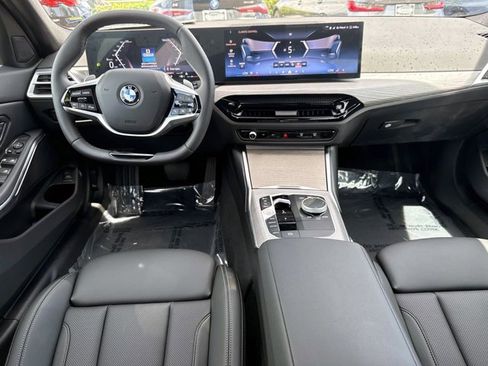 Used 2026 BMW 330i Sedan w/ Convenience Package RWD image 14