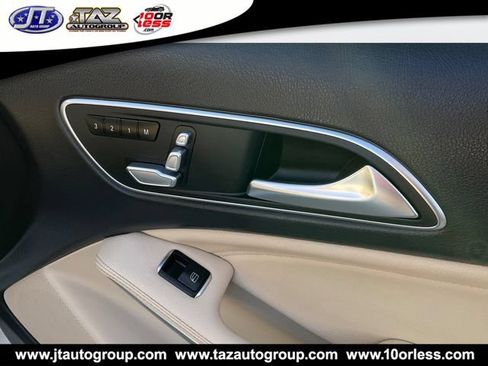 Used 2020 Mercedes-Benz GLA 250 image 12