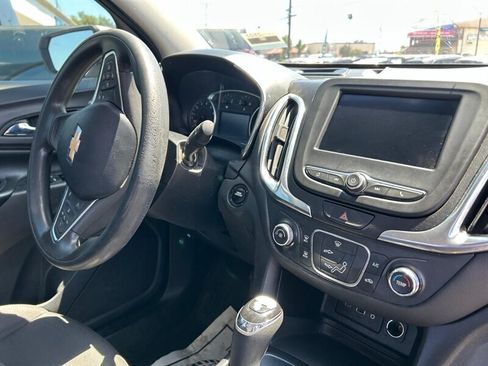 Used 2021 Chevrolet Equinox LT FWD image 39