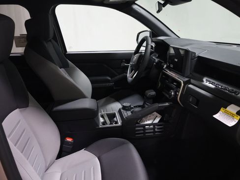 New 2026 Toyota Tacoma TRD Off-Road AWD/4WD image 16