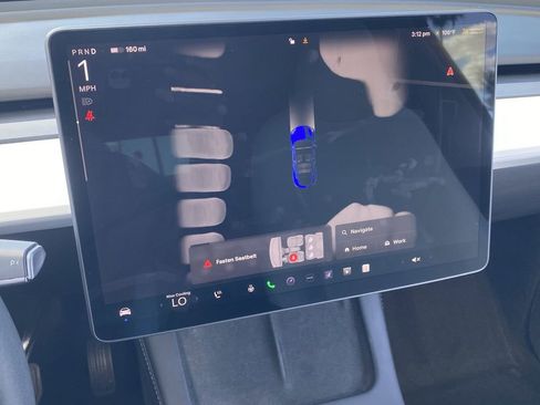 Used 2023 Tesla Model Y Long Range AWD/4WD image 29