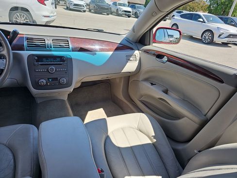 Used 2011 Buick Lucerne CXL FWD image 21