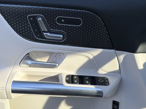 Certified 2026 Mercedes-Benz GLA 250 4MATIC image 22