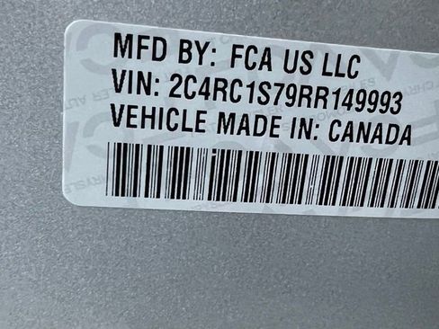 Used 2024 Chrysler Pacifica Select image 33