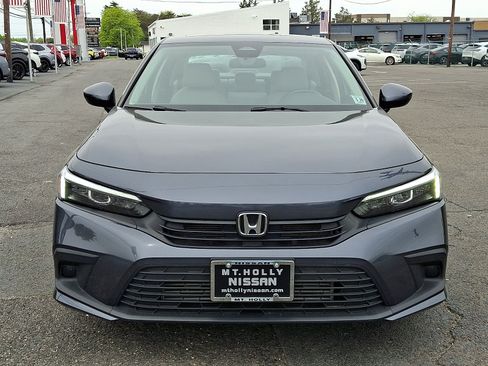Used 2024 Honda Civic EX image 2