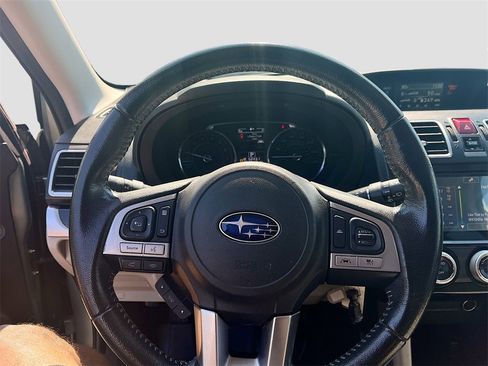 Used 2018 Subaru Forester 2.5i Limited image 9