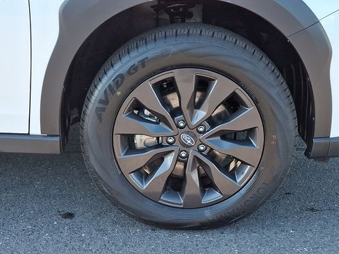 Certified 2025 Subaru Outback Onyx Edition AWD/4WD image 8