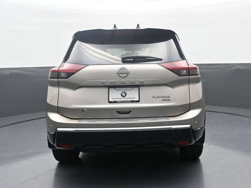 Used 2025 Nissan Rogue Platinum w/ Tech Package AWD/4WD image 6