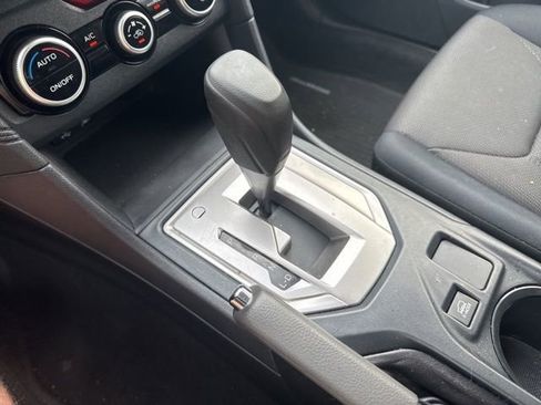 Used 2020 Subaru Crosstrek 2.0i image 20