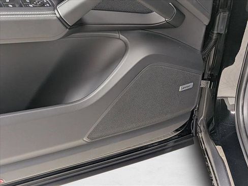 New 2026 Porsche Cayenne GTS image 14