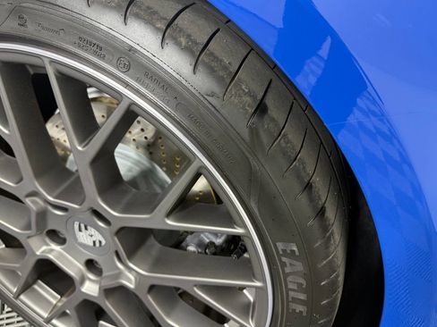 Certified 2025 Porsche 911 Carrera RWD image 18
