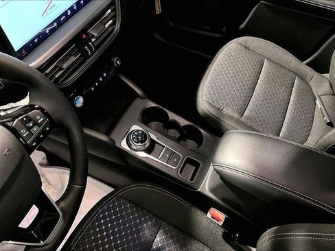New 2026 Ford Escape Active w/ Tech Pack #1 AWD/4WD image 9