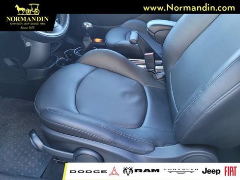 Used 2013 MINI Cooper Paceman FWD image 16