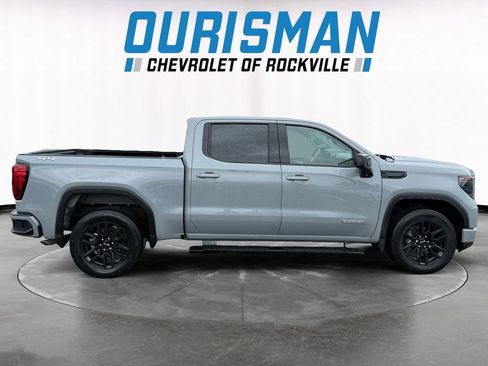 Used 2024 GMC Sierra 1500 Elevation AWD/4WD image 7