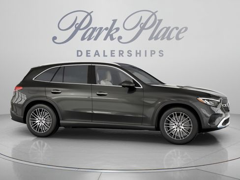 Used 2026 Mercedes-Benz GLC 300 image 30