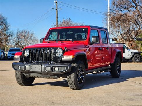 Certified 2022 Jeep Gladiator Sport image 3
