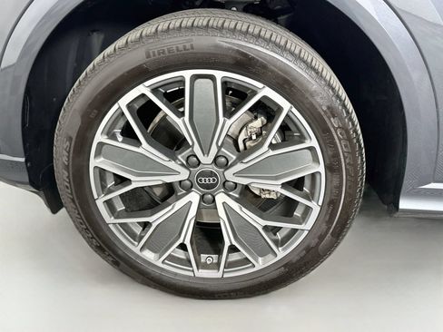 Used 2025 Audi Q5 Premium Plus w/ Premium Plus AWD/4WD image 29