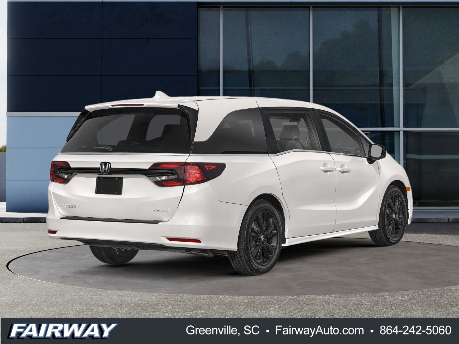 Used 2024 Honda Odyssey Sport image 2