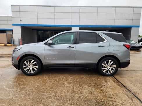 Used 2024 Chevrolet Equinox LT AWD/4WD image 5