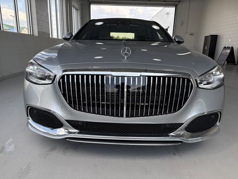 Used 2022 Mercedes-Benz Maybach S 580 4MATIC image 4