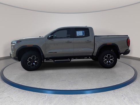 Used 2023 GMC Canyon AT4X AWD/4WD image 8