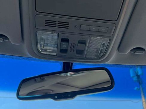 Used 2011 Honda Accord EX-L image 18