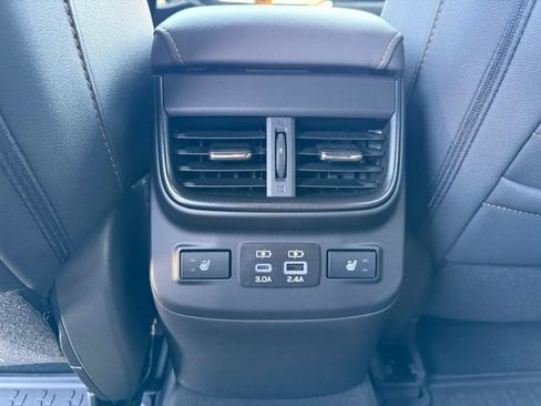 Used 2025 Subaru Outback Wilderness AWD/4WD image 21