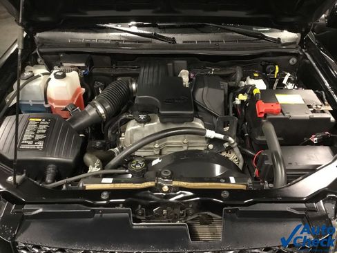 Used 2011 Chevrolet Colorado LT w/ Power Convenience Package image 28