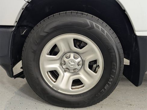 Used 2019 RAM 1500 Tradesman image 9