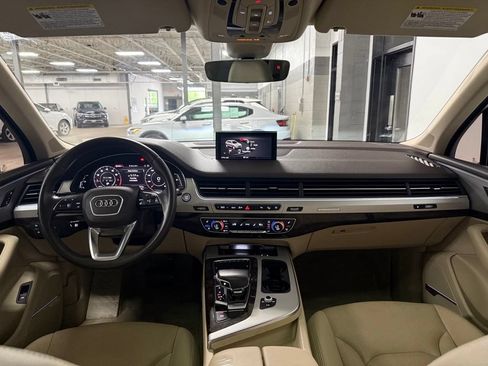 Used 2019 Audi Q7 2.0T Premium Plus w/ Premium Plus Package AWD/4WD image 8