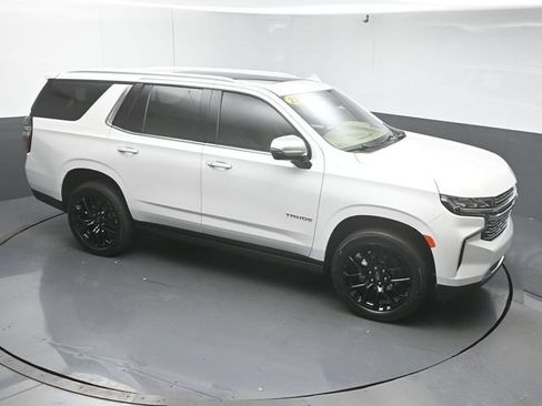Used 2023 Chevrolet Tahoe Premier w/ Premium Package AWD/4WD image 42