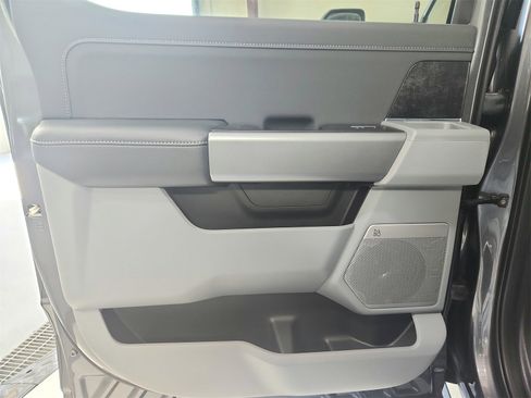 New 2026 Ford F250 XLT w/ XLT Premium Package image 37