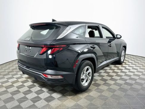 Used 2024 Hyundai Tucson SE FWD image 3