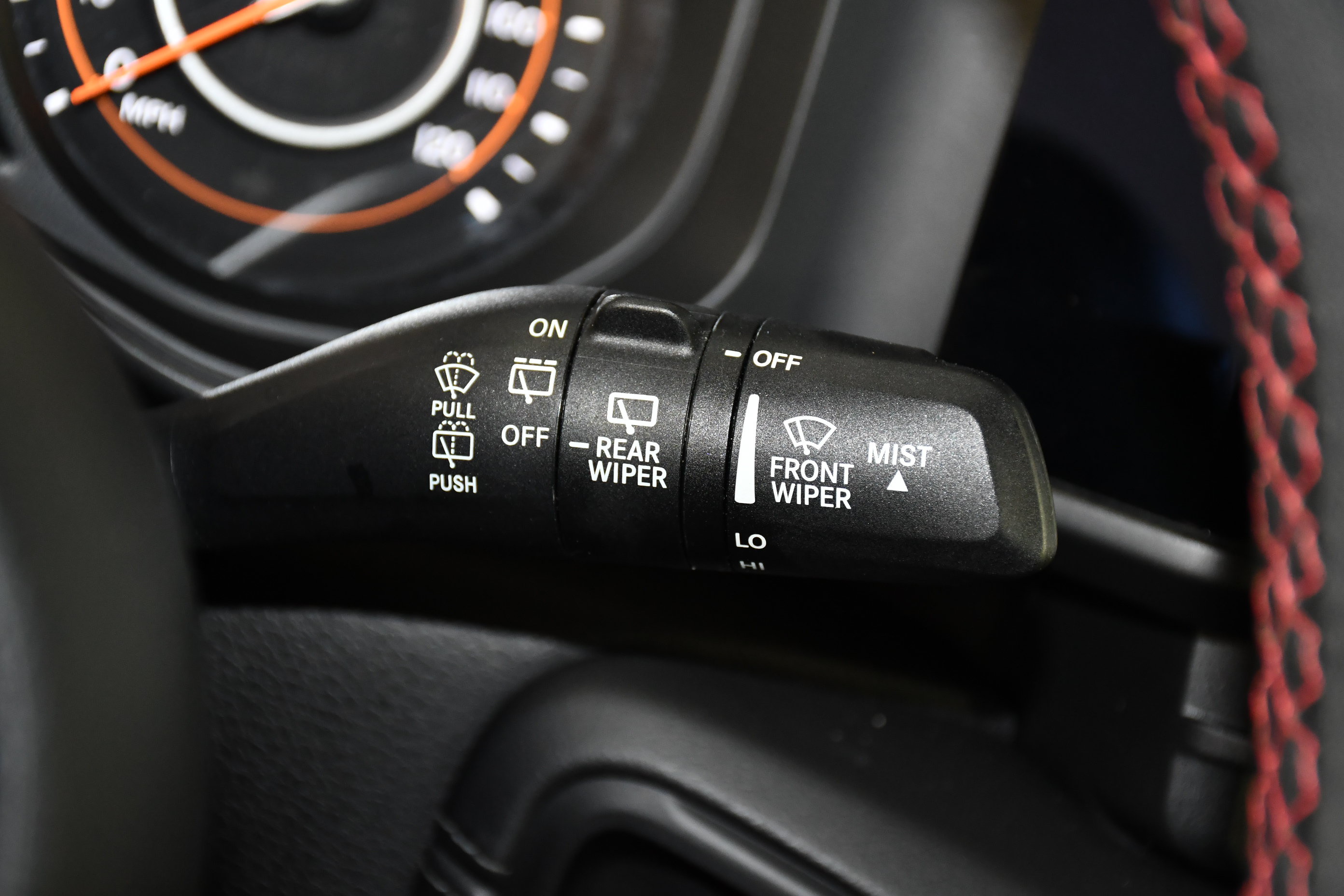 Used 2024 Jeep Wrangler Unlimited Rubicon AWD/4WD image 23