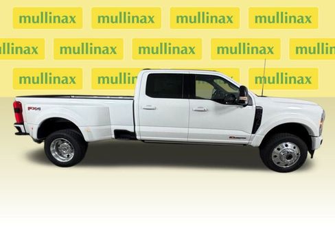 New 2026 Ford F450 Platinum w/ FX4 Off-Road Package image 22
