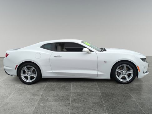 Used 2023 Chevrolet Camaro LT image 6