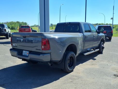 Used 2026 RAM 3500 Laramie w/ Night Edition AWD/4WD image 6